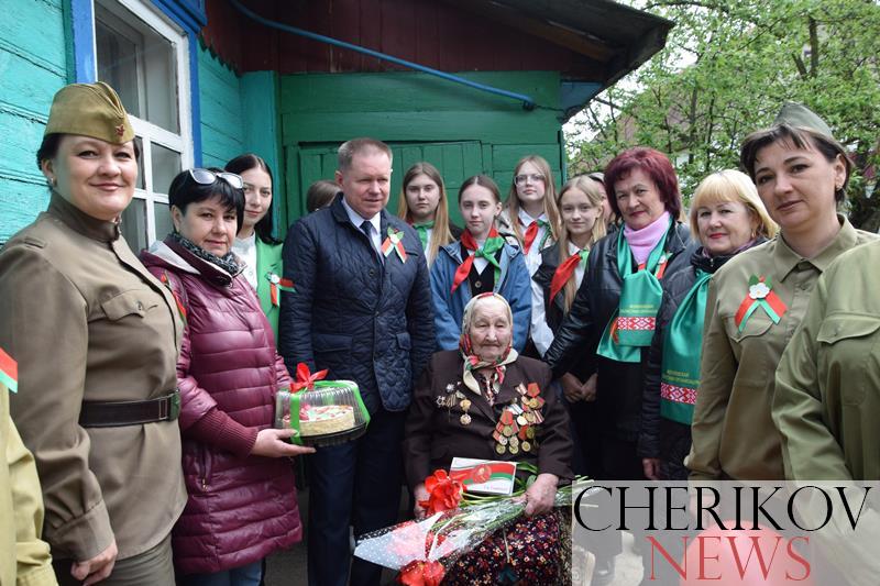 Ветераны Чериковщины в преддверии 9 мая принимали поздравления