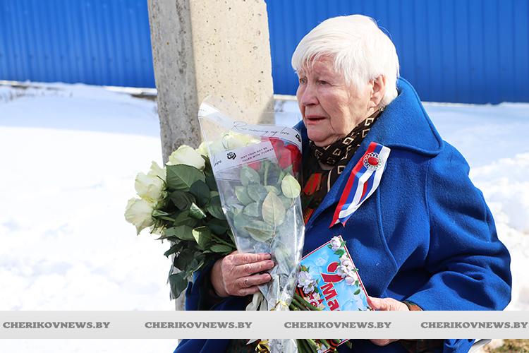 За вклад в Великую Победу: уроженка Чериковского района награждена юбилейной медалью Российской Федерации